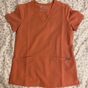 FIGS Coral Casma Top